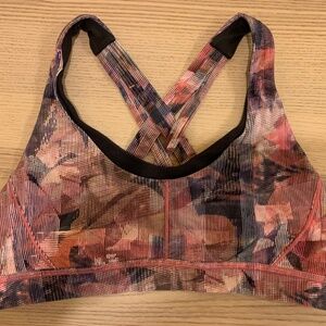 Lululemon bra